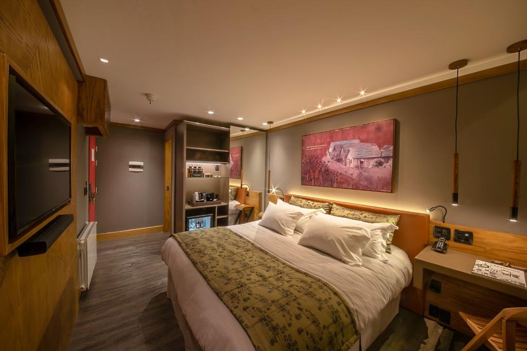 Wood Hotel Грамаду Экстерьер фото